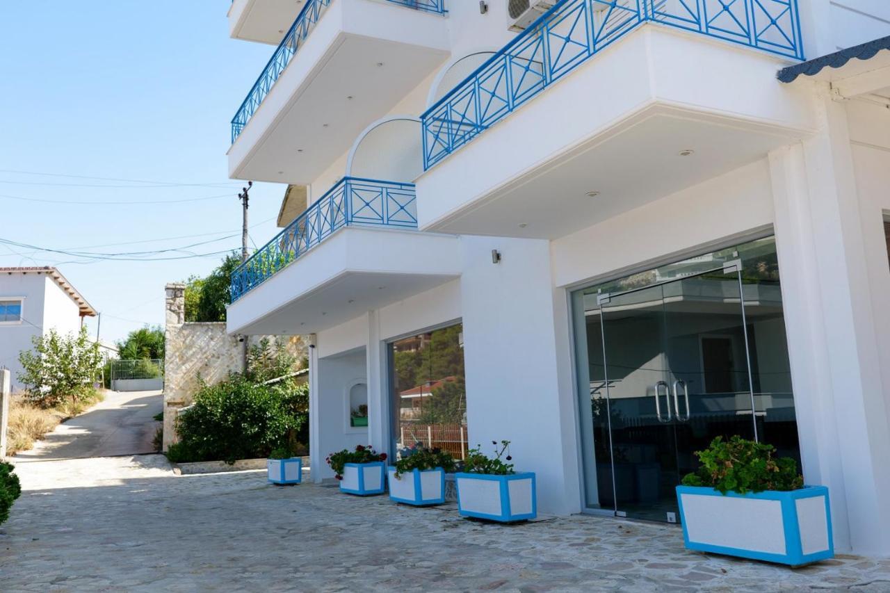 Miracle Apartments Saranda Экстерьер фото