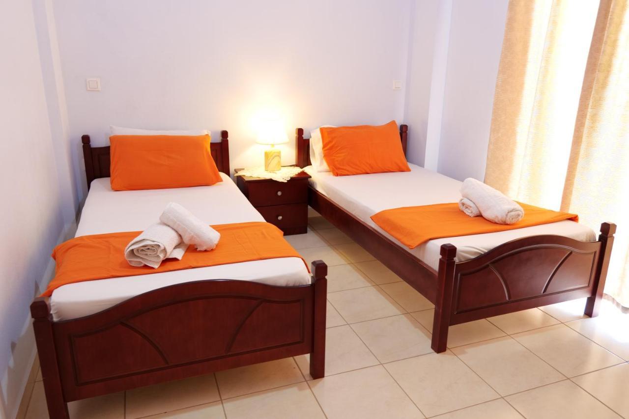 Miracle Apartments Saranda Экстерьер фото