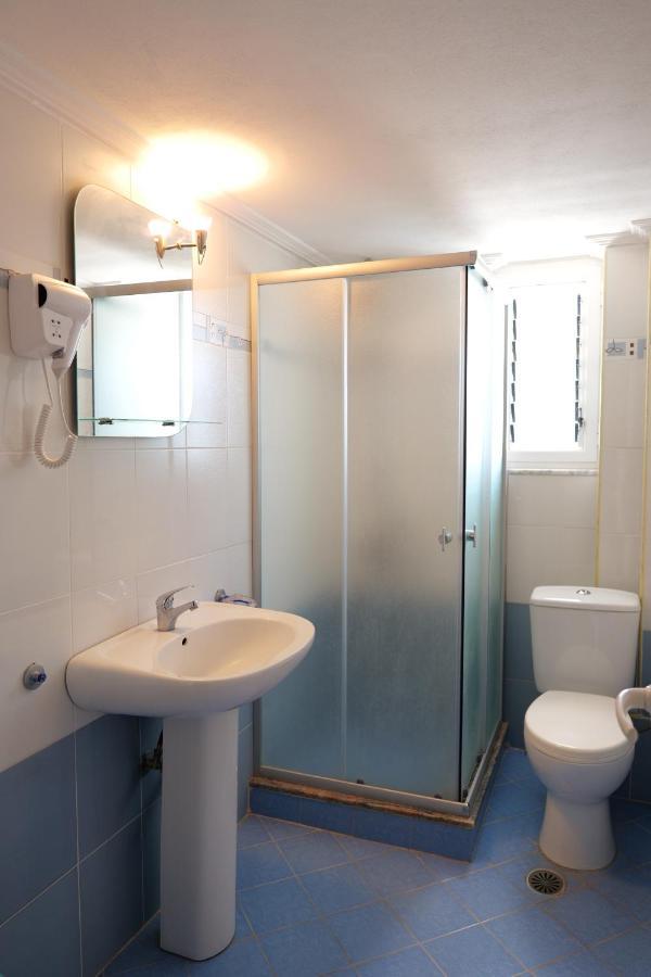 Miracle Apartments Saranda Экстерьер фото