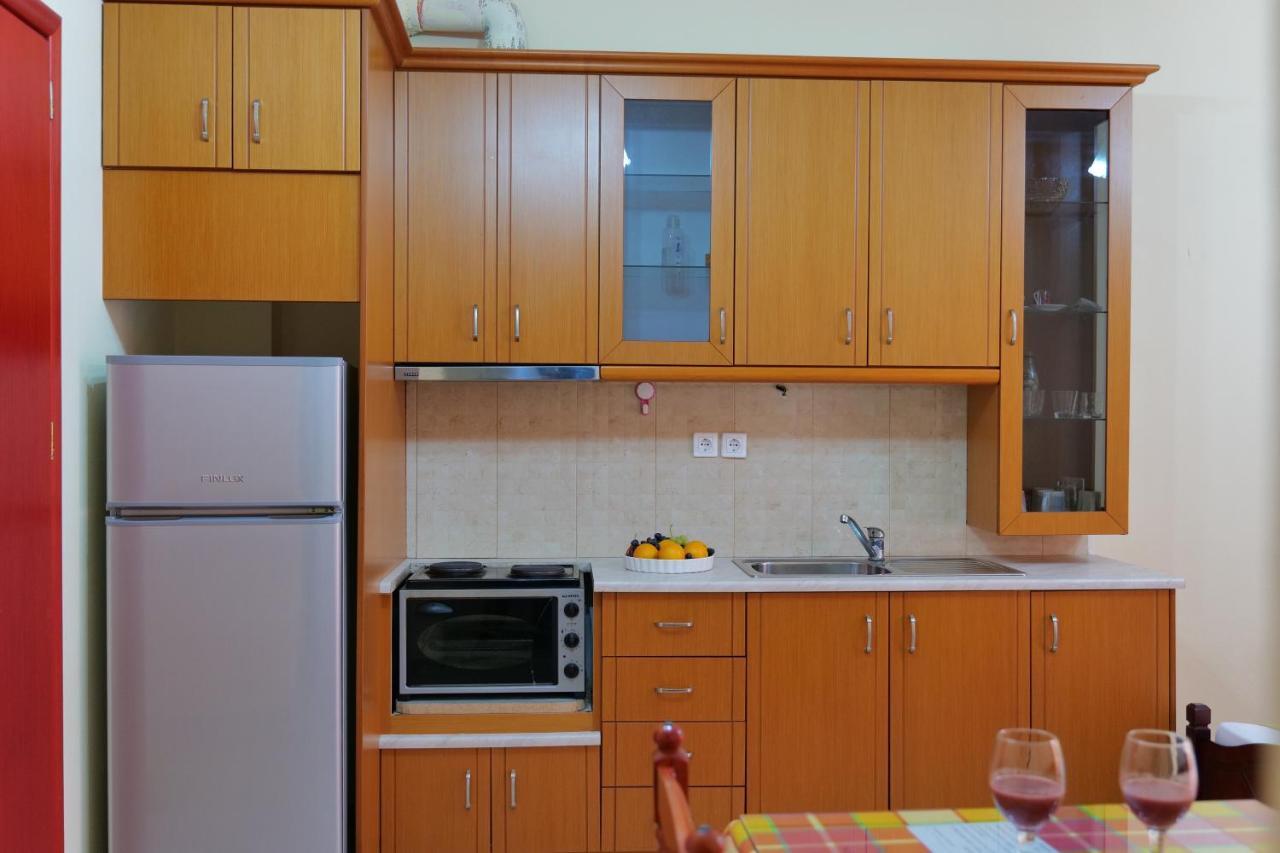 Miracle Apartments Saranda Экстерьер фото