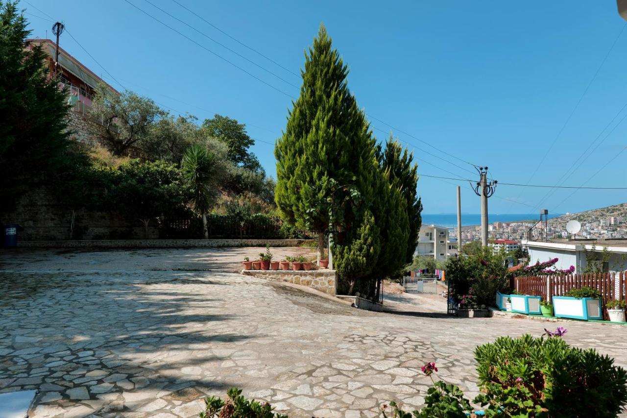 Miracle Apartments Saranda Экстерьер фото